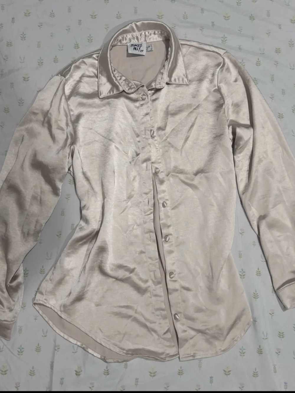 Princess Polly Satin button up shirt - Beige/cream